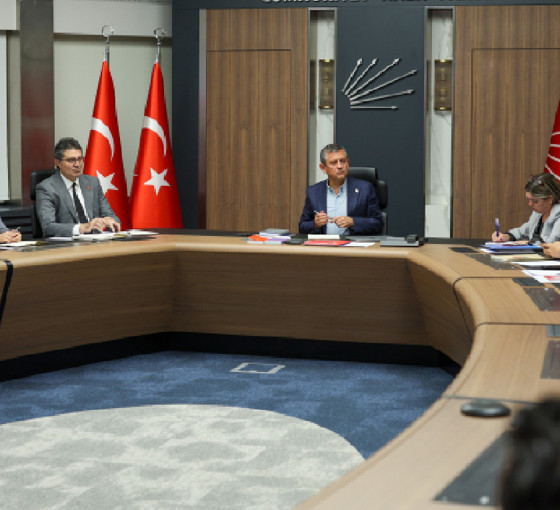 CHP MYK'si toplandı: İmralı heyeti ile görüşme masada