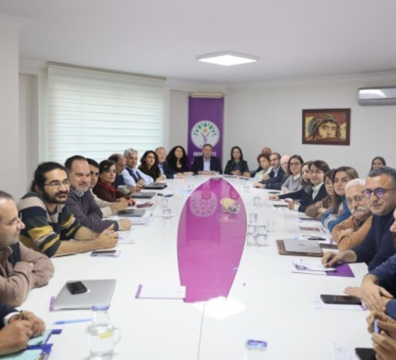 DEM Parti MYK toplandı: Abdullah Öcalan'ın mesajları değerlendirilecek