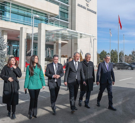 CHP'den '9'uncu Yargı Paketi' için AYM'ye iptal başvurusu
