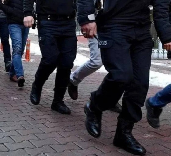 Diyarbakır merkezli yasa dışı bahis operasyonunda 10 kişi tutuklandı