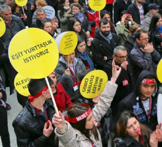 Alevilerden çözüm için 'demokratik zemin' vurgusu: Tecritle olmayacağını biliyoruz