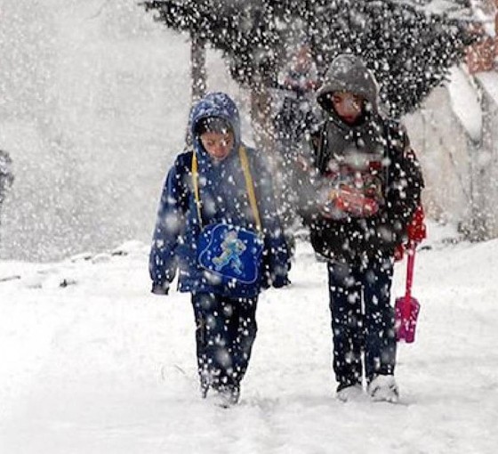 23 ilde eğitime kar engeli: Okullar tatil edildi