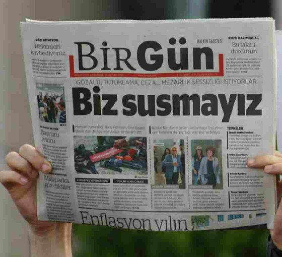 Gözaltına alınan Birgün yöneticileri savcılık ifadelerinin ardından serbest bırakıldı