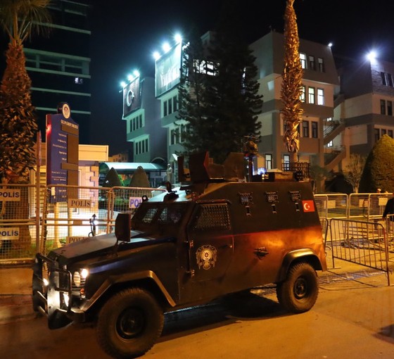 Akdeniz'de kayyım icraatları: Mobbing, tehdit, işçi kıyımı