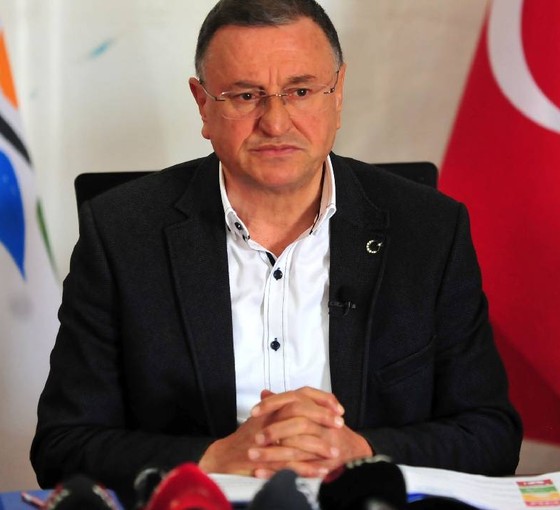 Lütfü Savaş, CHP Kurultayı'nın iptali için dava açtı