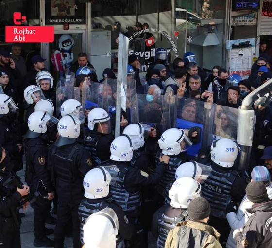 Van'da polis şiddeti... Alökmen: Halkın direnişine karşı kinin dışa vurumu