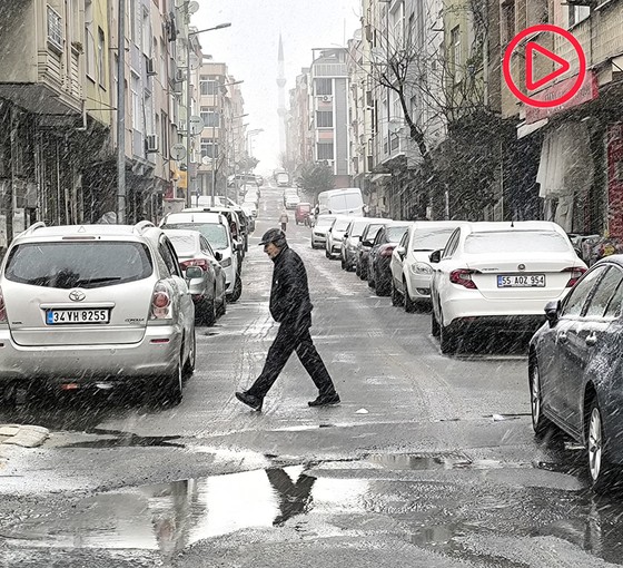 İstanbul'da beklenen kar yağışı başladı