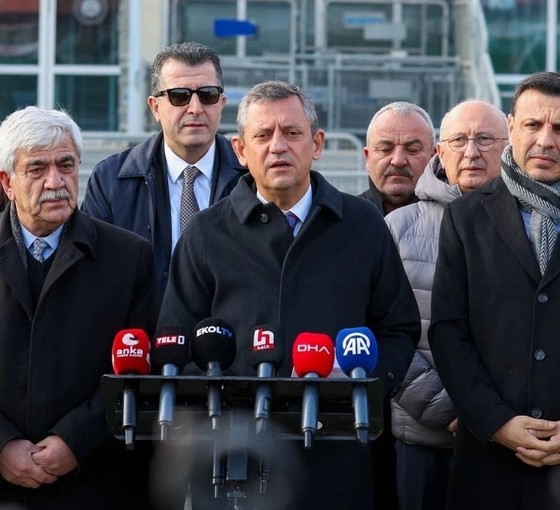 Özgür Özel: Karşımızdaki darbe ittifakını görüyoruz ve meydan okuyoruz
