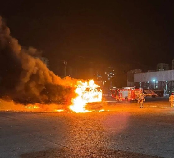 İsrail'de 3 otobüste patlama: Savunma Bakanı orduya saldırıları artırma talimatı verdi