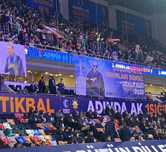AKP Kongresi... Tek aday Erdoğan yeniden seçildi: Şahsımı layık gördüğünüz için teşekkür ederim