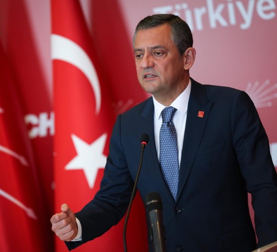 Savunma Bakanı ve komutanlar Özgür Özel'e dava açtı