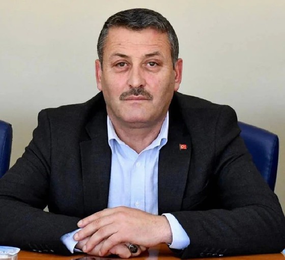 Eski AKP'li belediye başkanı cinsel saldırı suçundan yargılanıyor