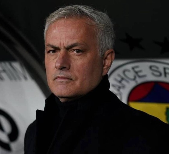 Galatasaray'dan Mourinho için UEFA ve FIFA'ya 'ırkçılık' şikayeti