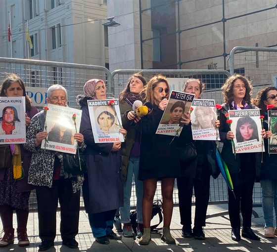 Cumartesi Anneleri: 'Gözaltında kaybedilen kadınları unutmayacağız'