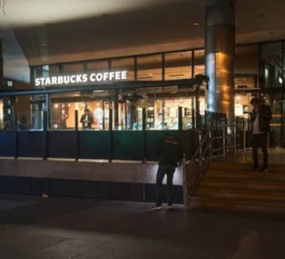 Diyarbakır’da bir kafeye silahlı saldırı: Bir kadın öldü
