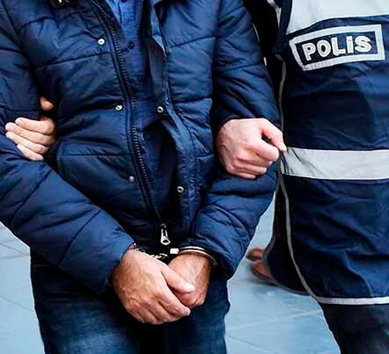 CHP'li belediyelere soruşturma: 32 kişi gözaltına alındı