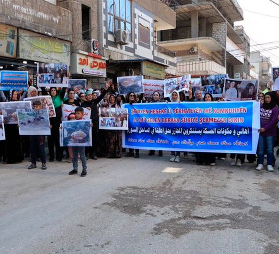 Suriye'de Alevilere yönelik katliam Rojava'da protesto edildi