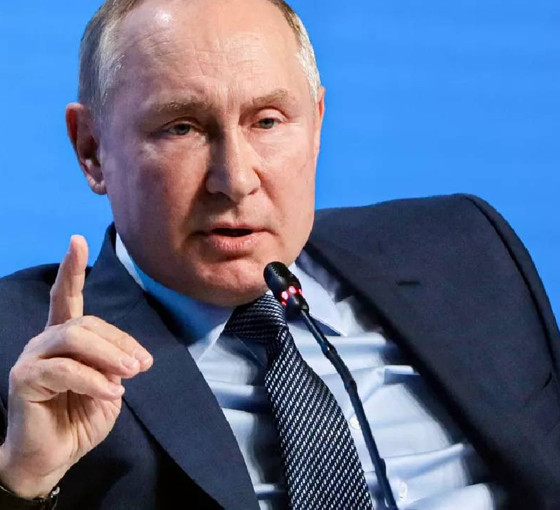 Putin'den Macron'a set yanıt: Ukrayna'ya gönderilecek askerler meşru hedef olur