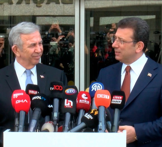 Ekrem İmamoğlu-Mansur Yavaş bir araya geldi: Birlik mesajı verdiler