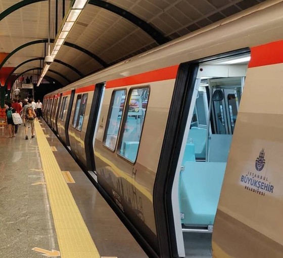 İstanbul'da metro hattı belediye yönetiminden alındı