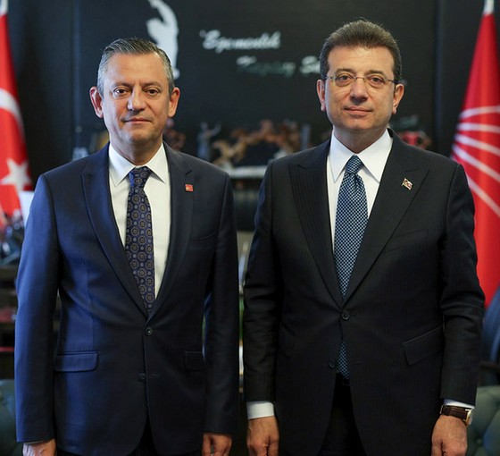 Özgür Özel: İmamoğlu'nun 'ben aday değilim' deme hakkı yok