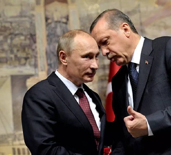 Erdoğan ile Putin telefonda görüştü: Gündem Suriye
