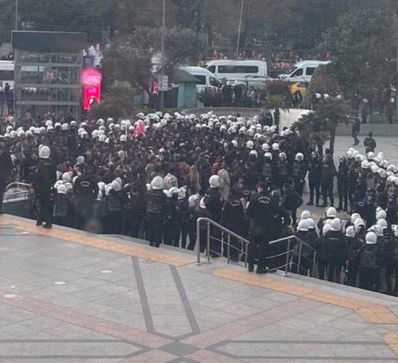 Mecidiyeköy’de gözaltına alınan 34 kişi için tutuklama talebi