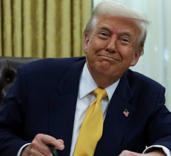 Trump ‘altın çağ’ dedi, yeni gümrük vergilerini açıkladı