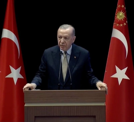 Erdoğan: Ortaya çıkanlar, ortaya çıkacakların habercisidir