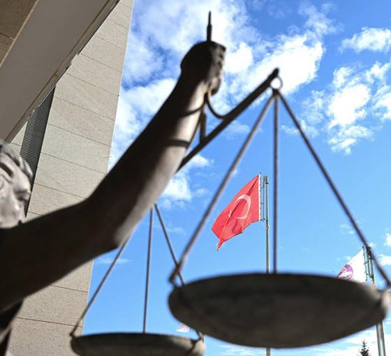 Adil yargılanma hakkının temeli: Tabii hakim ilkesi