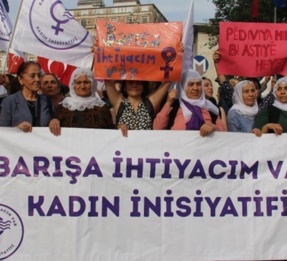 Kadınlardan barış için üç acil talep