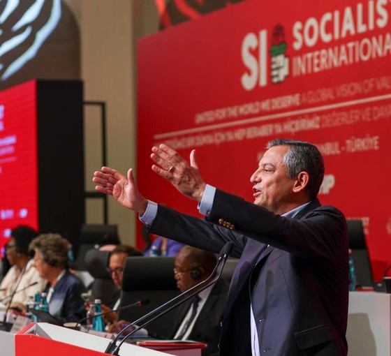 Özgür Özel: Türkiye bir sivil darbe sürecindedir