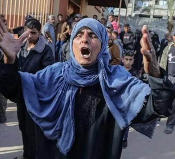 Gazze'de yardım merkezine saldırı: Onlarca ölü ve yaralı var