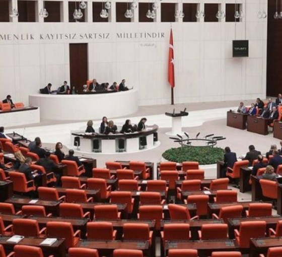 DEM Parti şerh düştü: 10’uncu Yargı Paketi’nde en temel beklenti karşılıksız bırakıldı