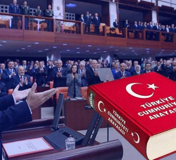 Mevcut koşullarda demokratik bir anayasa inşa etmek mümkün değil