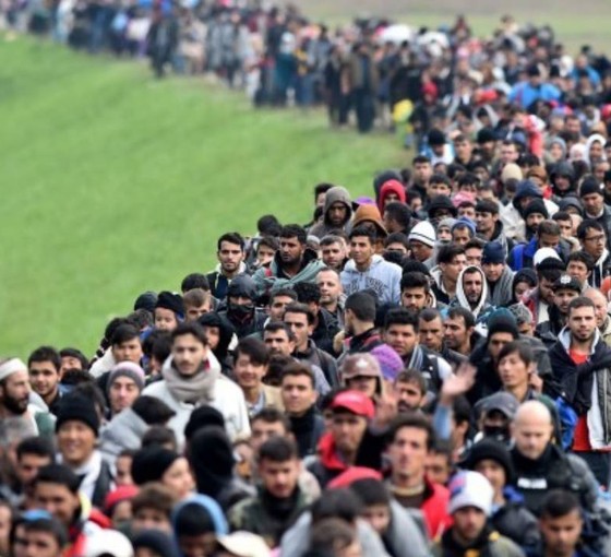 Dünya Mülteciler Günü... DEM Parti: GGM'ler kapatılsın