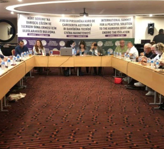 Öcalan'dan kendisiyle görüşmek isteyen Avrupa heyetine mesaj