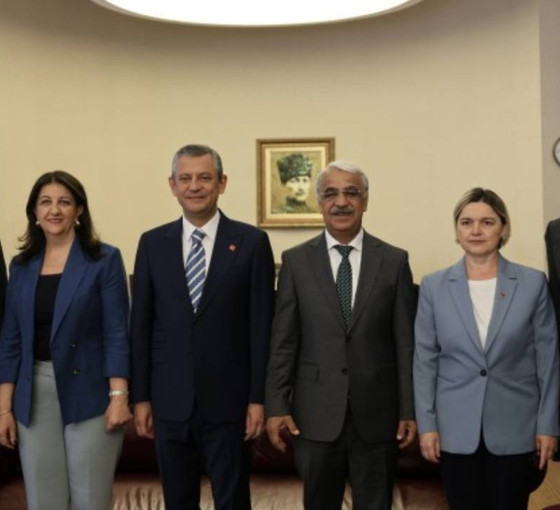 İmralı Heyeti-Özel görüşmesi: Özgür Özel'den 'hukuksal güvence' vurgusu
