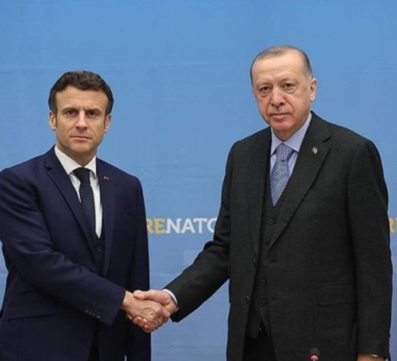 Macron: Erdoğan'la Gazze'de iki devletli çözümü konuştuk