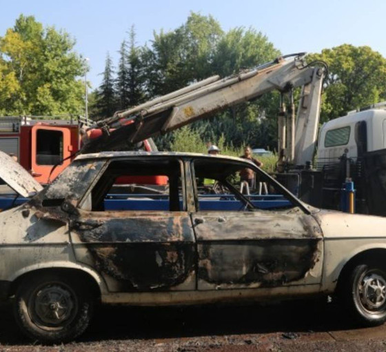 Meclis önünde 'Beyaz Toros' yakıldı