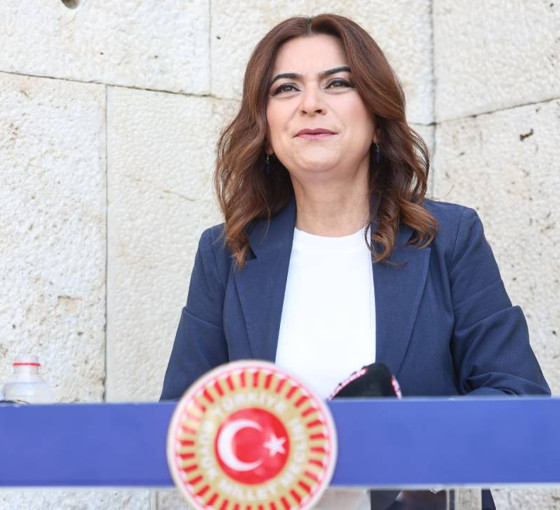 DEM Parti'den İBB operasyonlarına ve İYİ Parti'ye tepki, komisyona çağrı: Öcalan da komisyonda dinlensin