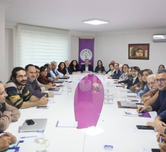 DEM Parti MYK toplandı: Gündemde İmralı görüşmesi ve CHP'ye operasyonlar var
