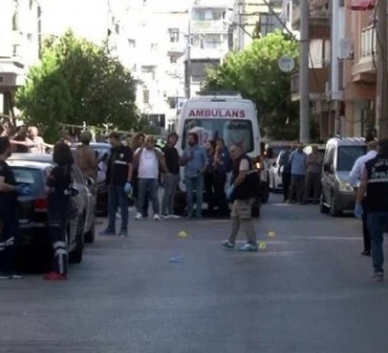 İzmir'de karakola saldırı: İki polis hayatını kaybetti