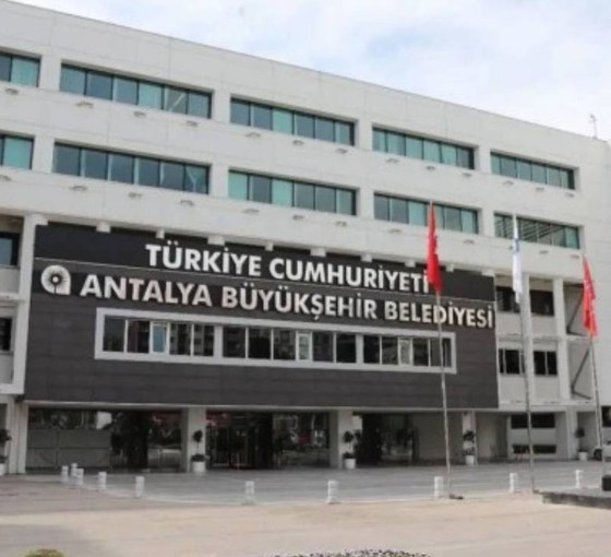 Antalya Büyükşehir Belediyesi'ne bir operasyon daha: Kanal V'ye kayyım atandı