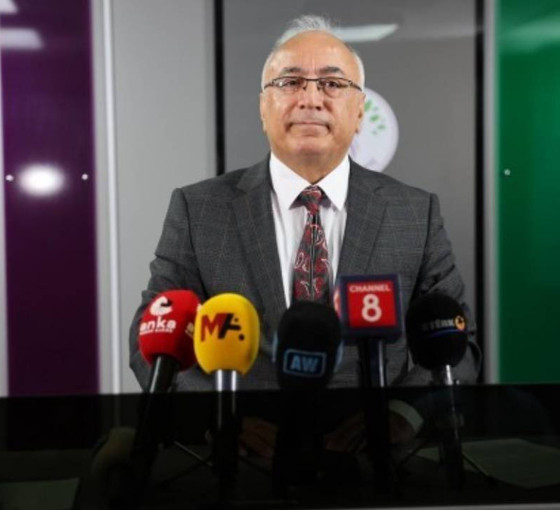 DEM Parti Bahçeli'nin sözlerine atıf yaptı: Kuşun çift kanatlı olması için Öcalan'ın özgürlüğü sağlanmalı