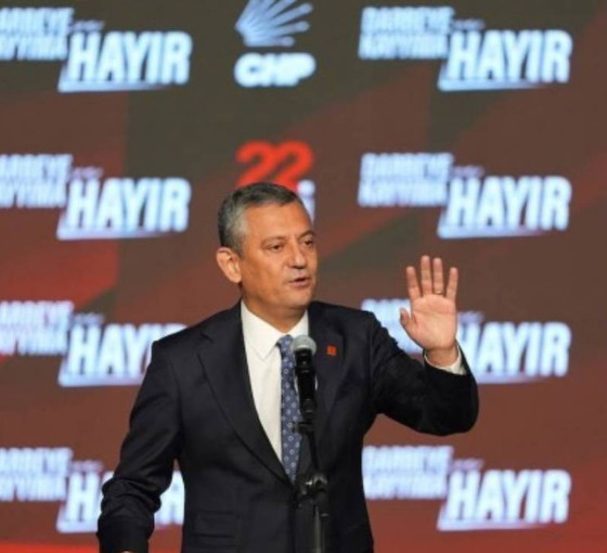 CHP’nin 22'inci Olağanüstü Kurultayı... Özgür Özel geçerli oyların tamamını alarak yeniden genel başkan seçildi