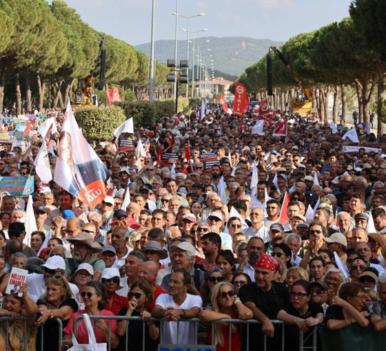 Muhalefet 'Toprağımızı vermiyoruz' mitinginde bir araya geldi