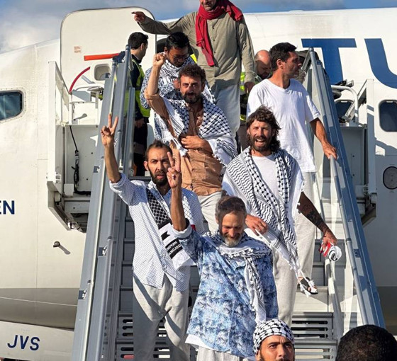 Küresel Sumud Filosunda yer alan 137 kişi İstanbul'a geldi