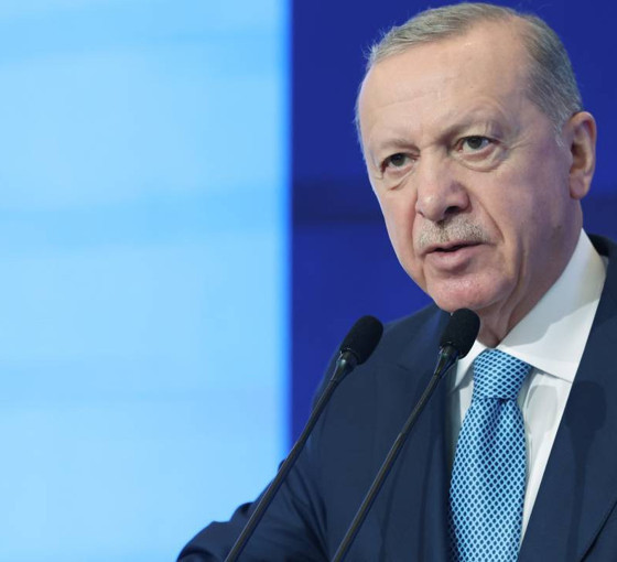 Erdoğan'dan Özgür Özel'e: 'Türkiye'yi şikayet turları düzenliyorlar. Hiç mi hicap duymuyorsun?
