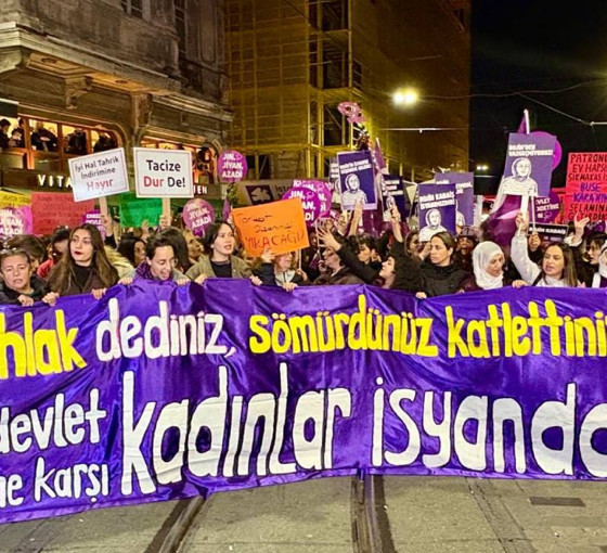 25 Kasım İstanbul | Kadınlar engellere rağmen yürüdü: Birbirimizden güç aldık